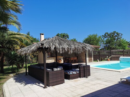 Villa Avec Piscine Située Entre Capbreton et Bayonne, à 5mn de la Plage