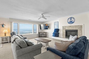 Smart-tv en een open haard