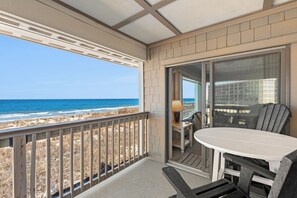 Outdoor dining - The Sandbar: Oceanfront Condo | Shared Pool Access (Nags Head)