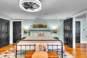 1 chambre, bureau, fer et planche à repasser, accès au Wi-Fi (inclus)