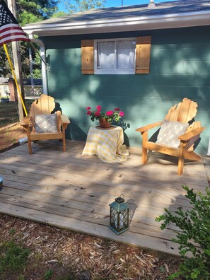 Terrace/patio - Take it easy at this unique and tranquil getaway. Small, yet simple cottage.  (Harrison)