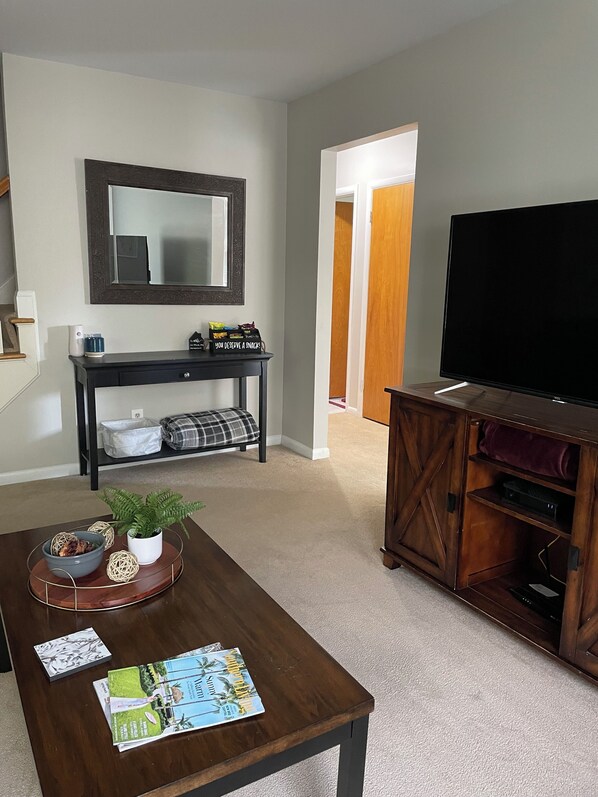 Interior - Spacious Louisville Bungalow Close to Everything! 4 Beds/2 Full Baths (Louisville)