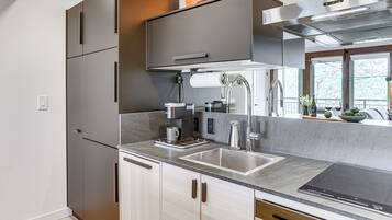 Apartment (1 Bedroom) | Interior