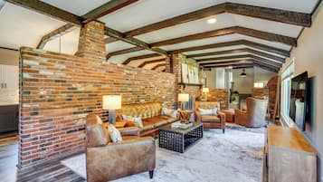 House (3 Bedrooms) | Bahagian dalam