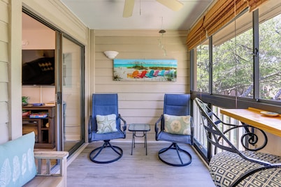 Walk to Beach: Hilton Head Condo w/ Water Views