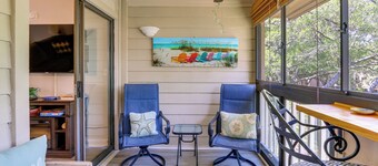 Walk to Beach: Hilton Head Condo w/ Water Views