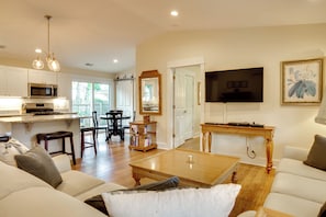 House (3 Bedrooms) | Interior - Home in Beaufort Historic District w/ Private Yard (Beaufort)