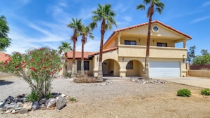 Unclassified image, 4 of 25, button - Pet-friendly Bullhead City Home ~ 2 Mi to River! (Bullhead City)