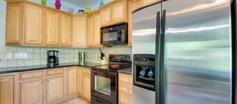 Shared Game Room & Lake Access: Hiram Apartment