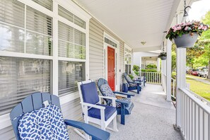 House (4 Bedrooms) | Interior - Charming Bluffton Home w/ Yard ~ 3 Mi to Beaches! (Bluffton)