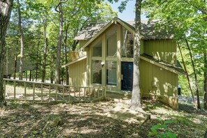 Exterior - Osage Beach Home w/ Private Hot Tub & Lake Views! (Osage Beach)