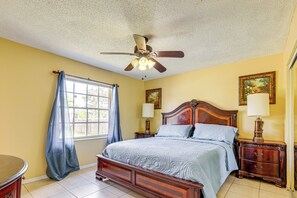 House (3 Bedrooms) | Interior - Mins to the Coast: Port St Lucie Home w/ Lanai! (Port Saint Lucie)