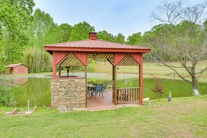 House (3 Bedrooms) | Interior - Pet-friendly Georgia Home w/ Pool Access! (Cleveland)