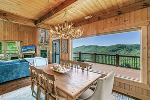 บ้านพัก (4 Bedrooms) | ภายใน