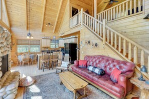 House (2 Bedrooms) | Interior