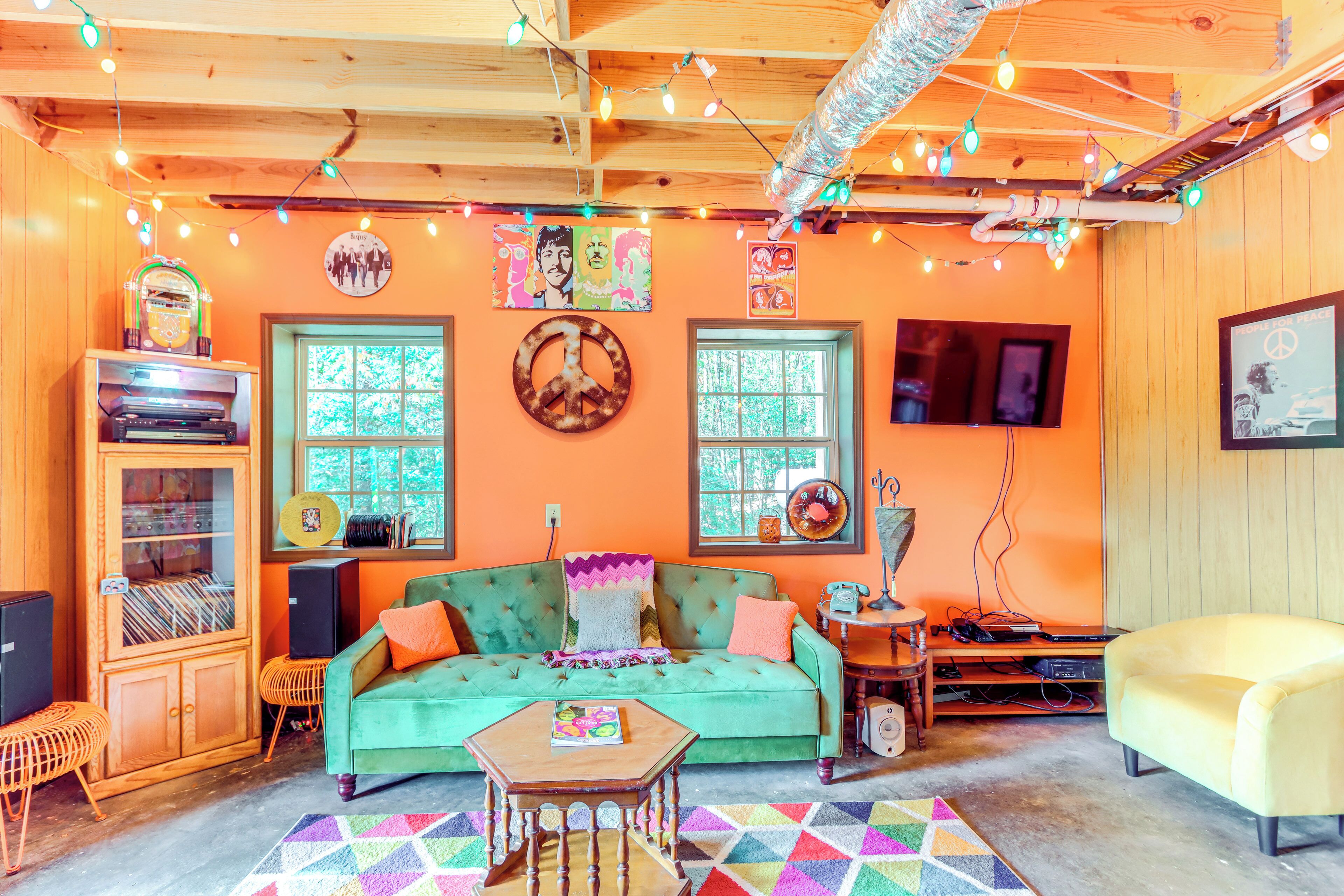 House (2 Bedrooms) | Interior