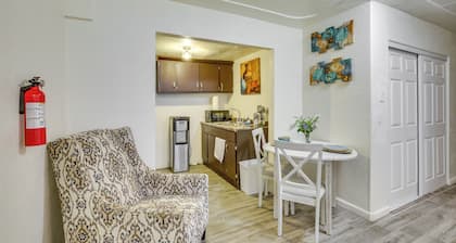 El Centro Retreat Near Local Parks & Golf Courses