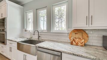 Rumah (4 Bedrooms) | Interior