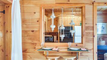 Apartment (0 Bedroom) | Interior