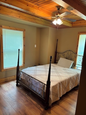 2 Schlafzimmer, kostenloses WLAN, Bettwäsche