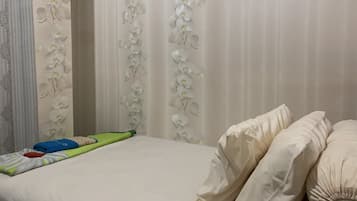 Quarto casal standard | Wi-Fi de cortesia, roupa de cama