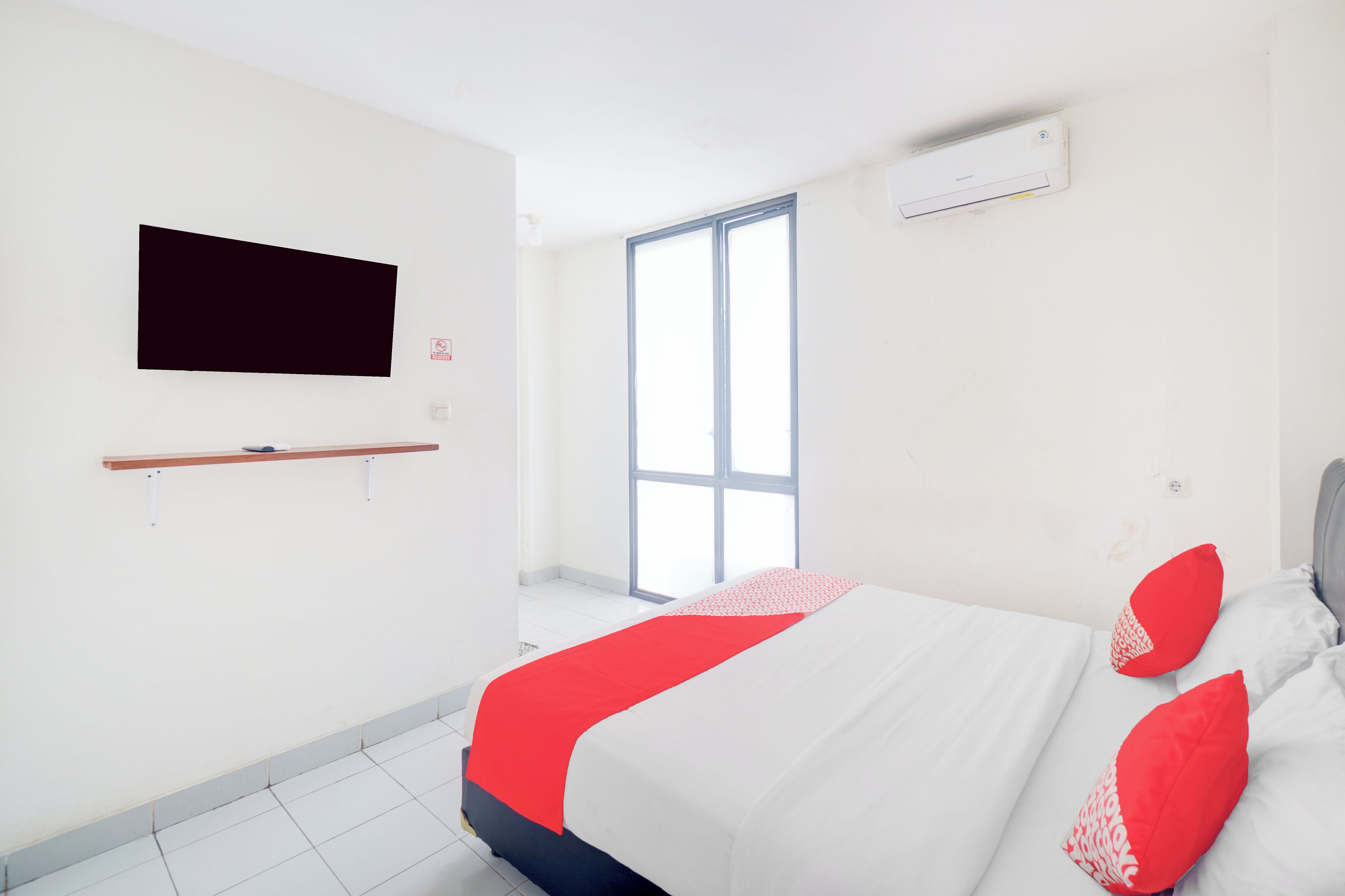 Photo - Hotel O J&B Smart Jatinegara