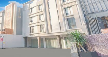 Hotel O J&B Smart Jatinegara