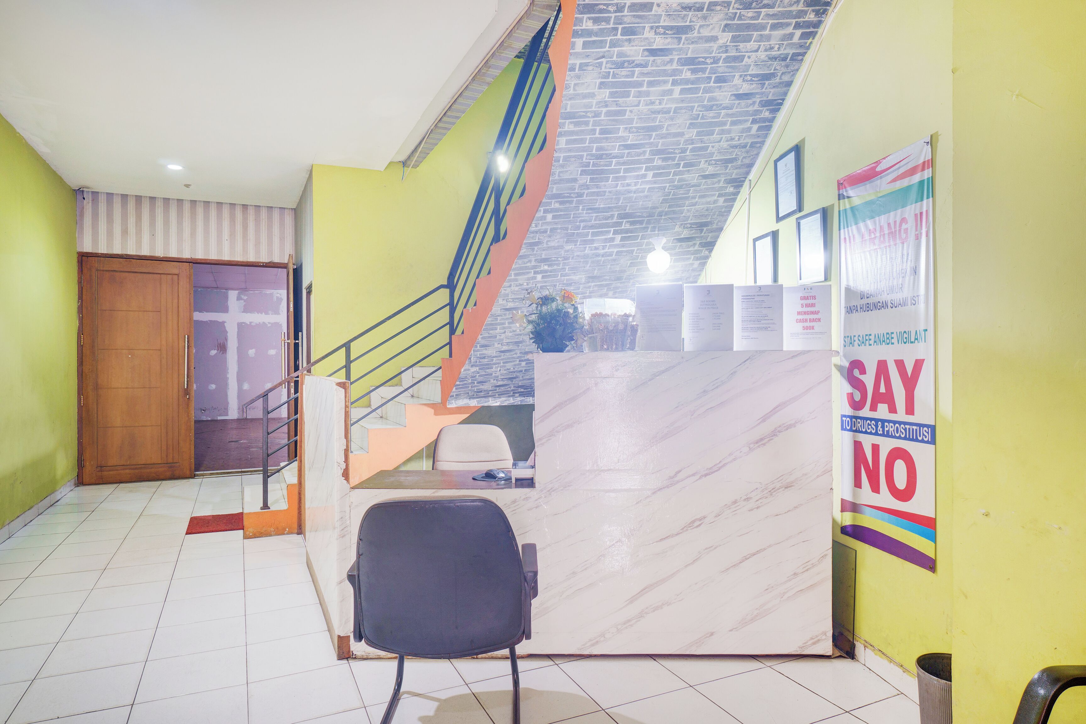 Photo - Hotel O J&B Smart Jatinegara