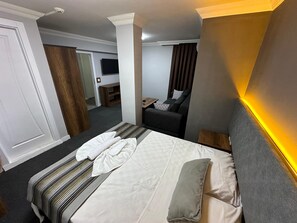 Deluxe Suite | Minibar, individually decorated, individually furnished, free WiFi -  Grand Bella Palace (Ankara)