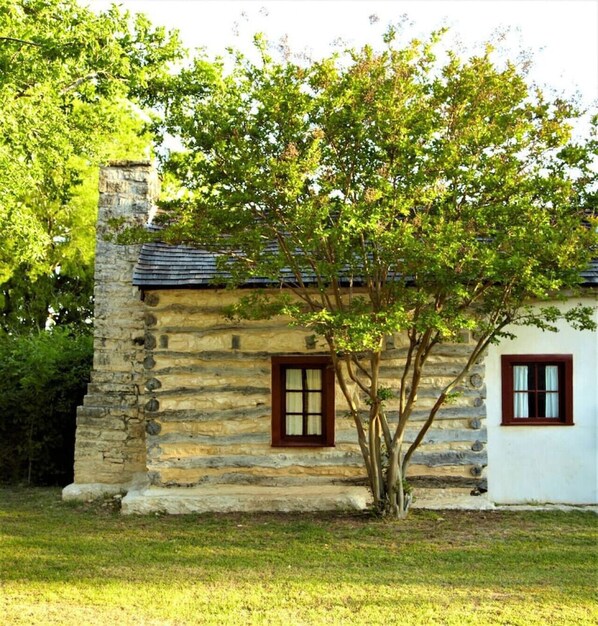 Unclassified image, 1 of 34, button - Pioneer Log Cabin | Historic | Built in 1865 (Fredericksburg)