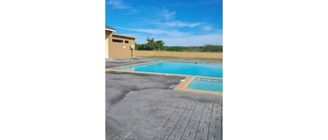 Piscina all'aperto
