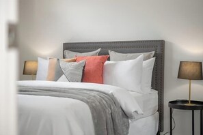 2 chambres, fer et planche Ă repasser, Wi-Fi, draps fournis