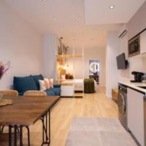 Comfort Studio | Living area - FLORIT FLATS - The Green Apartments (Valencia)