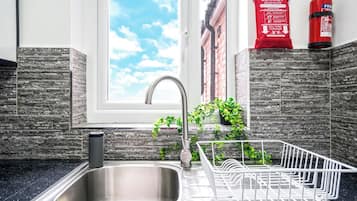 Desk, free WiFi, bed sheets