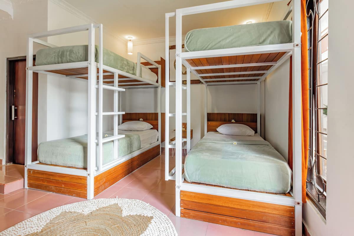 Kamar Double Deluks | Meja kerja, Wi-Fi gratis, dan seprai linen