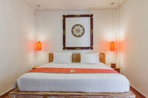 디럭스 더블룸 | 책상, 무료 WiFi, 침대 시트