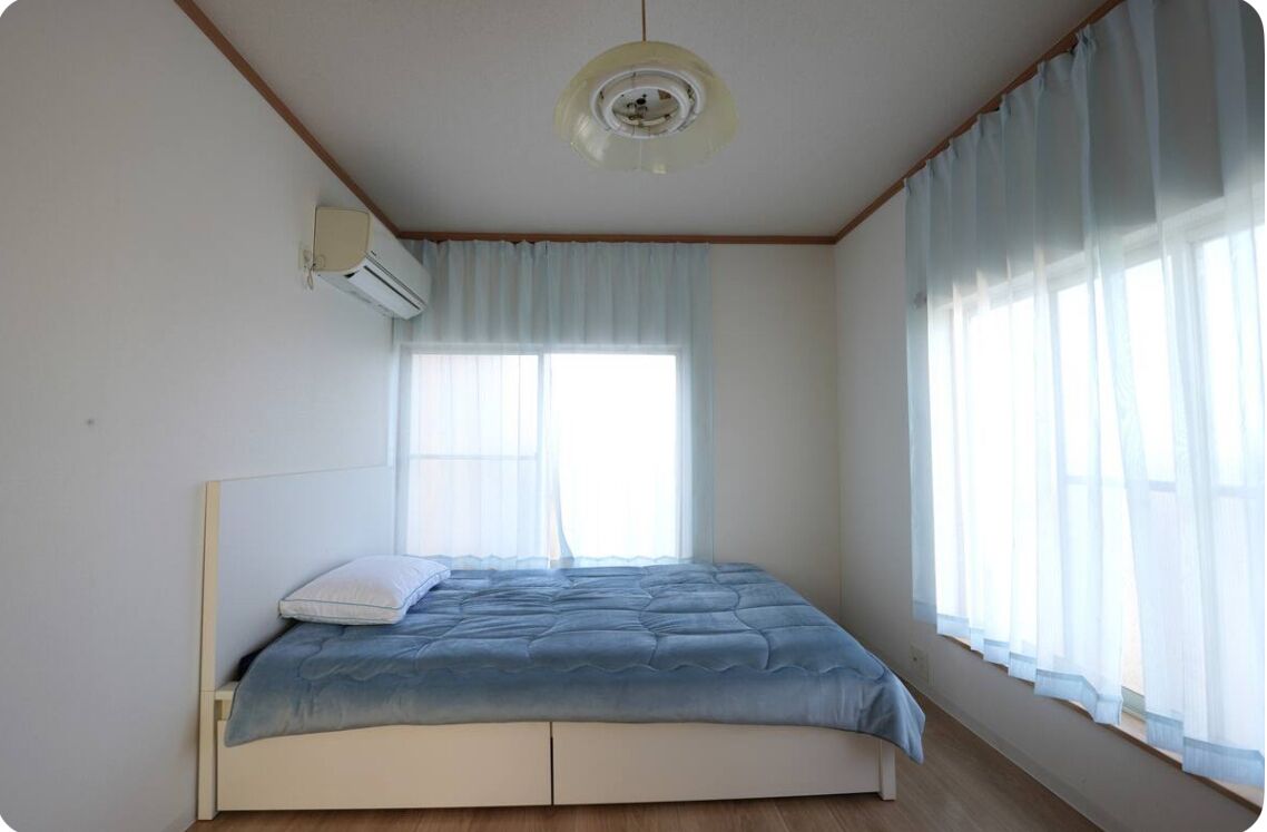 2 chambres, bureau, fer et planche à repasser, Wi-Fi gratuit