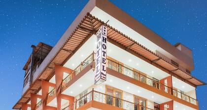 Balcones Plaza