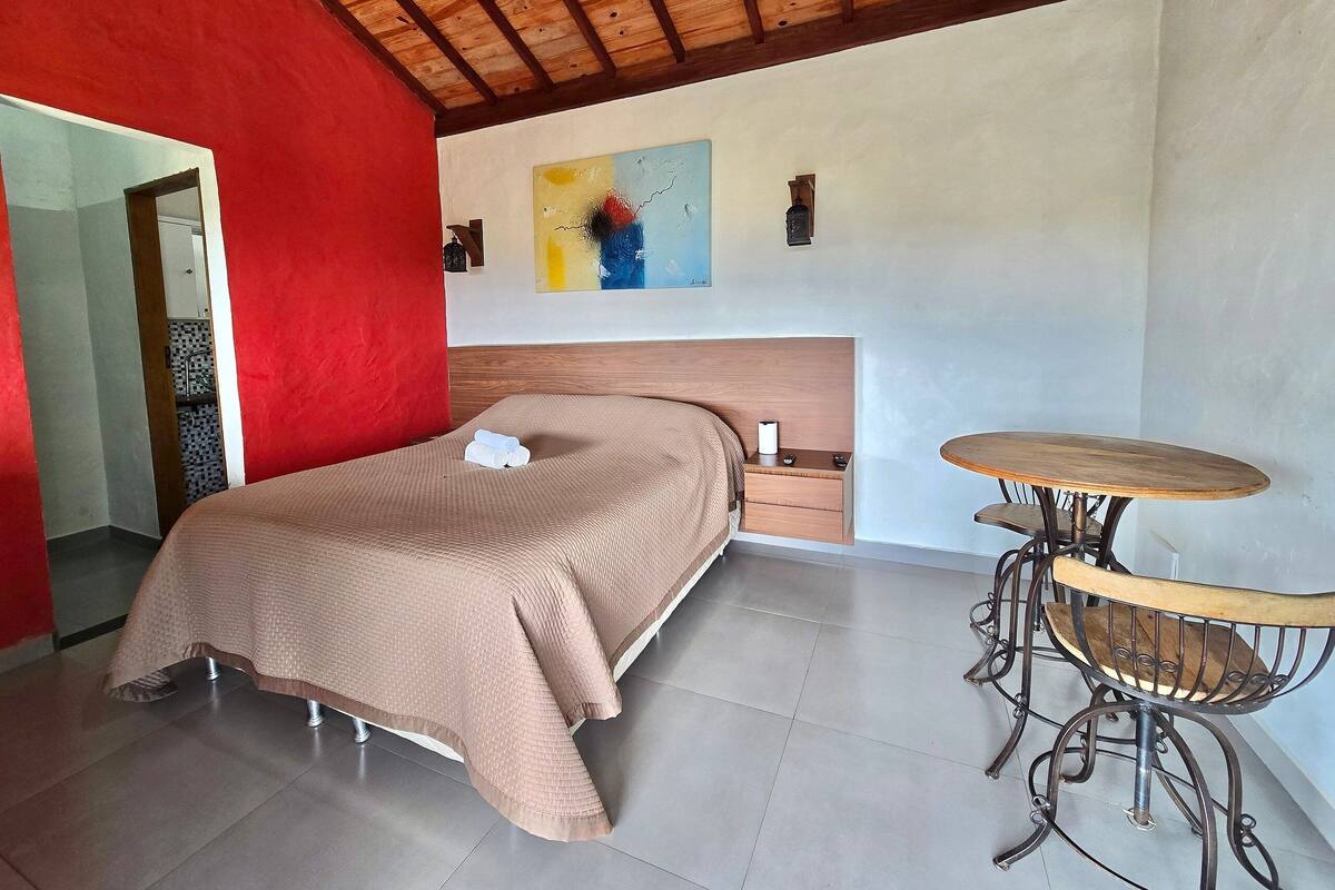 Chalet | 1 kamar tidur, ruang kerja ramah laptop, Wi-Fi gratis, dan seprai linen