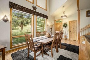 Condo, 3 Bedrooms | Dining - Elk River Cabin -- Cabin Condo In Estes Park -- 23-zone3554 3 Bedroom Condo by RedAwning (Estes Park)