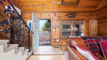 Cabin, 2 Bedrooms | Interior