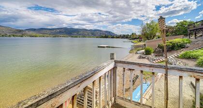 Lakefront Oroville Paradise: Private Beach & Dock!