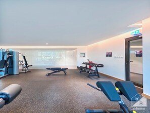 Apartment (0 Bedroom) | Gym - Stunning & Spacious Studio Balcony & View Dubai (Dubai)