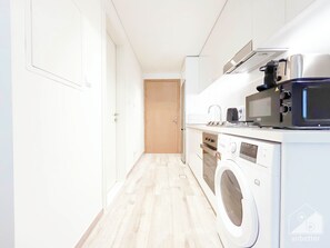 アパートメント (0 Bedroom) | 専用簡易キッチン | 冷蔵庫、電子レンジ、オーブン、コンロ