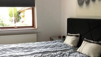 3 habitaciones, tabla de planchar con plancha y wifi gratis