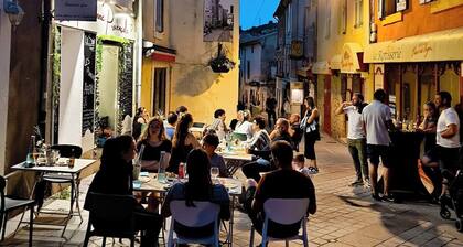 Refuge des Lavandes - Luxurious Studio in Town Center, Near Thermal Baths, 5* Comfort