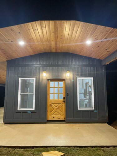 Romantic Cozy Cottage 0.8 miles from JP Coleman State Park / Pickwick / Iuka