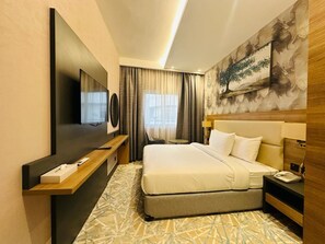 Standard Double or Twin Room | In-room safe, soundproofing, free WiFi - Sky Park Hotel (Dubai)