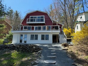 Exterior - Lake Wallenpaupack Lakefront home - Sleeps 8+ w/ Private Boat Dock! (Tafton)