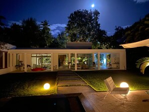 Villa, 3 Bedrooms, Terrace, Garden View | Dining room - Villa Joyosa- Las Terrenas Beachfront Villa (Las Terrenas)